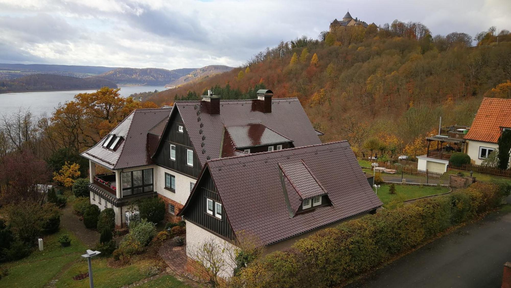 Ferienwohnungen Schloss-See-Bergblick Вальдек Екстер'єр фото